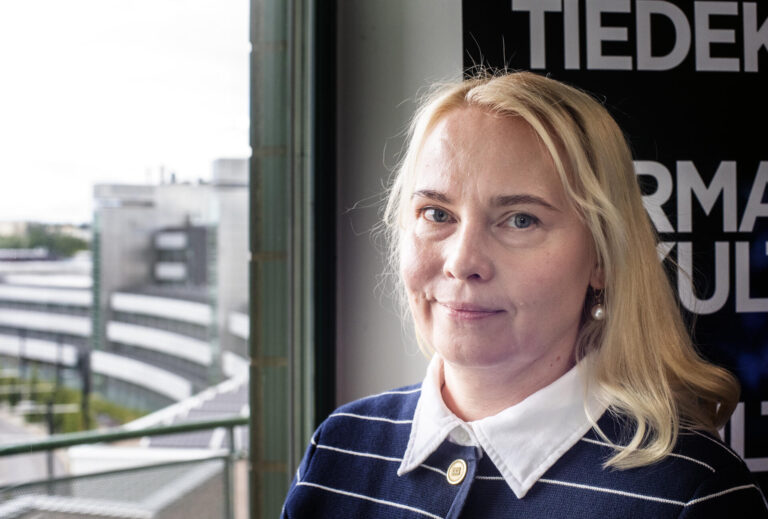 Lähikuva Katri Aaltosesta